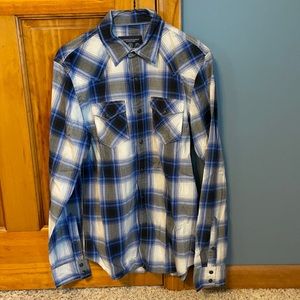 American Eagle men’s long sleeve shirt